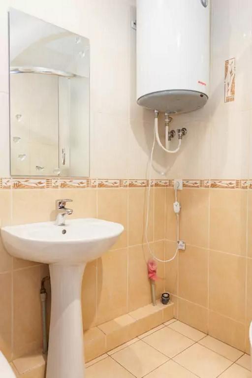 Apartment In Zaporozhye. Antica Zaporizhia 外观 照片